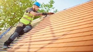 Best Emergency Roof Repair Services  in Everett, WA